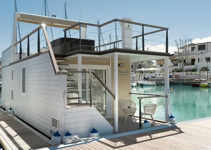 Portoverde Luxury Houseboat